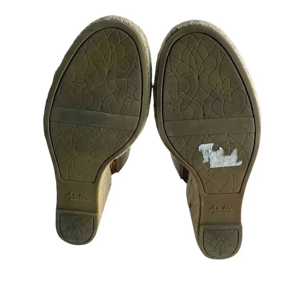 Abella True Comfort Taya Women's Size 9.5 Brown Faux Leather Wedge Buckle Sandal - Picture 7 of 8